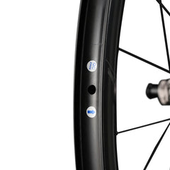 AERO-40 TOCCAY Ghost Wheelset CARBON