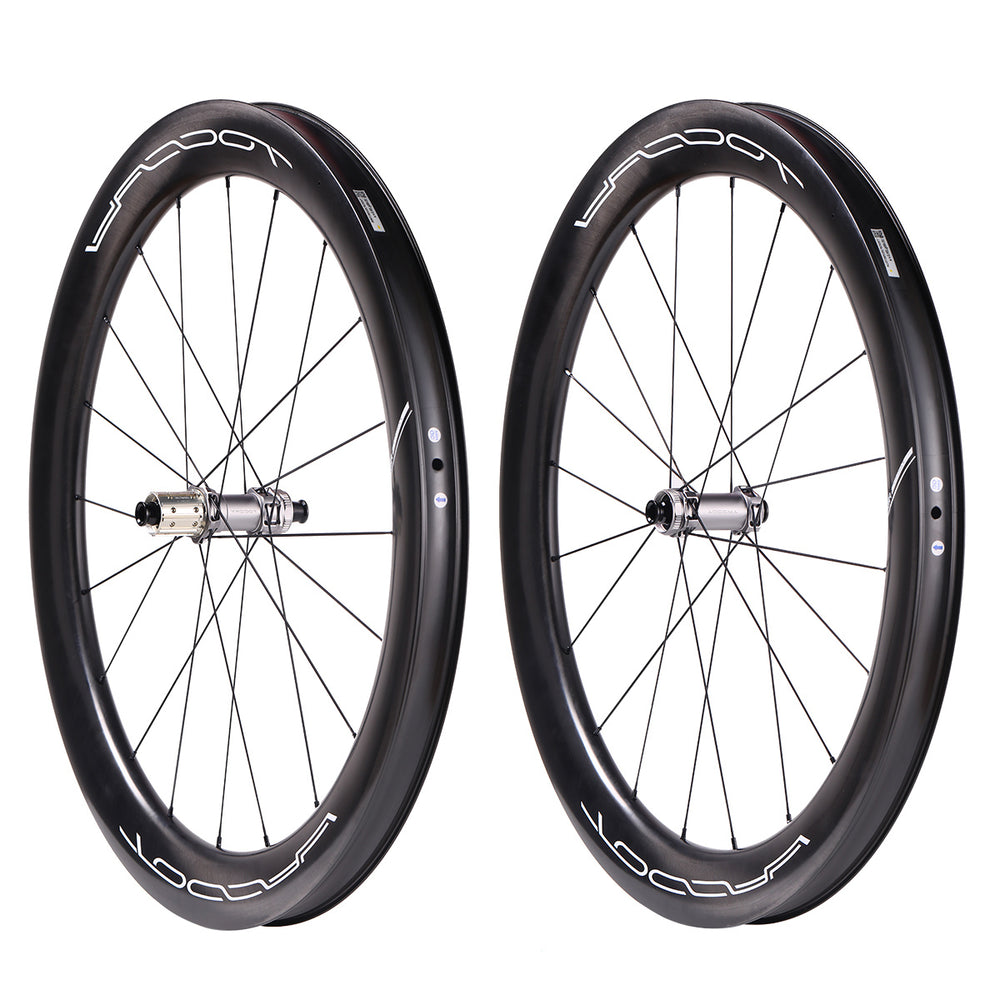 Ghost Gravel 58 aero wheelset front and rear view