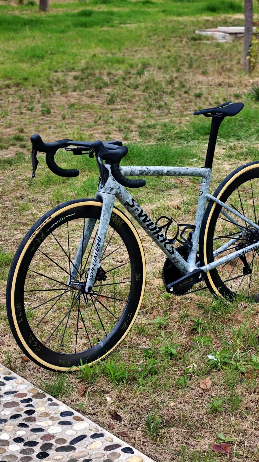 Alex riding TOCCAY AERO-60 Ghost CARBON
