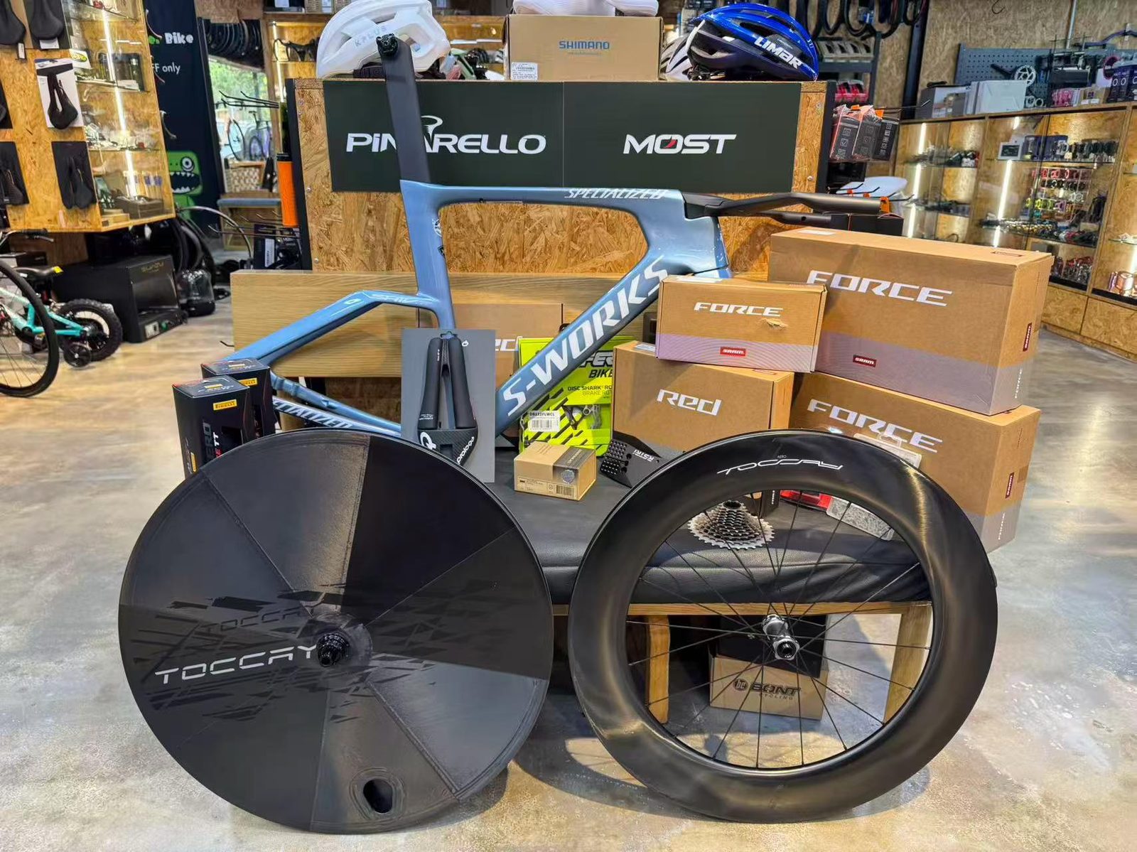 Kenji racing Tour de Okinawa on TOCCAY AERO-50 Ghost CARBON