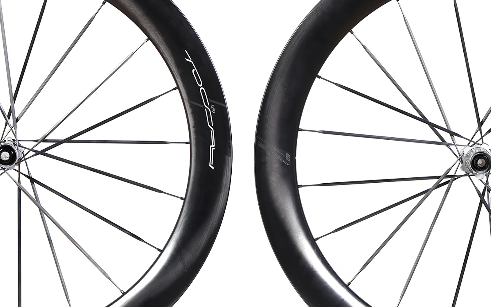 TOCCAY carbon rims and bladed spokes